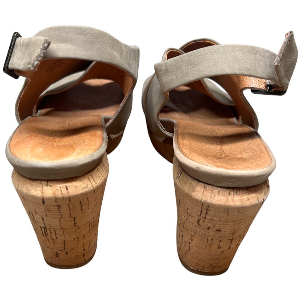 GENTLE SOULS Kenneth Cole Paulina Cross Women 9.5 Cork Heel Platform Wedge READ - Picture 5 of 14